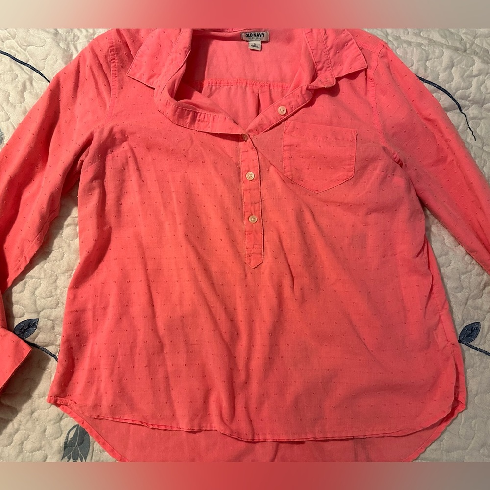 Old Navy Peach 3/4 sleeve pull over top Women’s